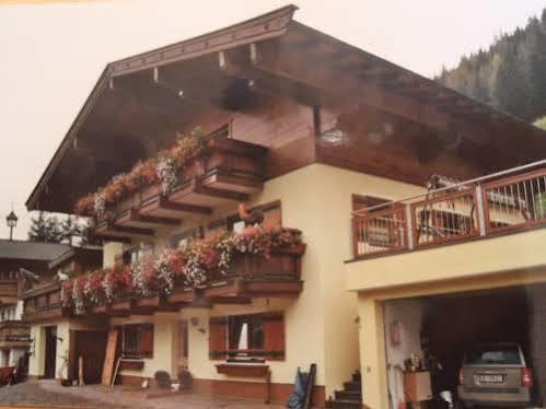Landhaus Taxach Зальбах-Хинтерглемм Экстерьер фото